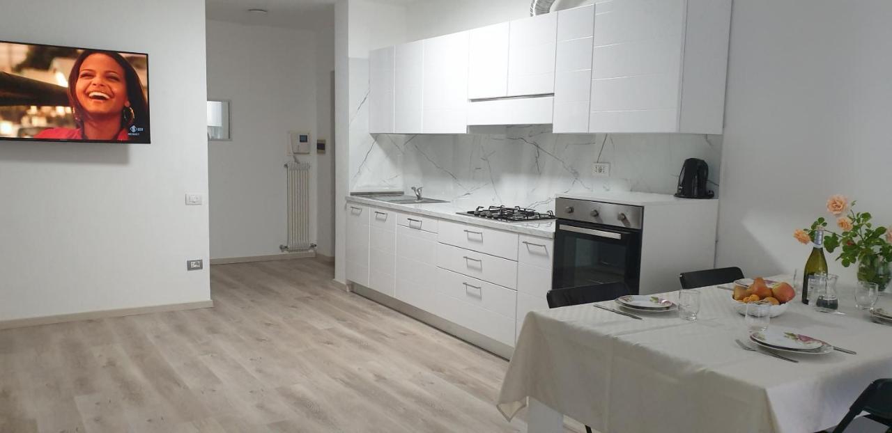 Holiday Residence With Private Garden Екстер'єр фото
